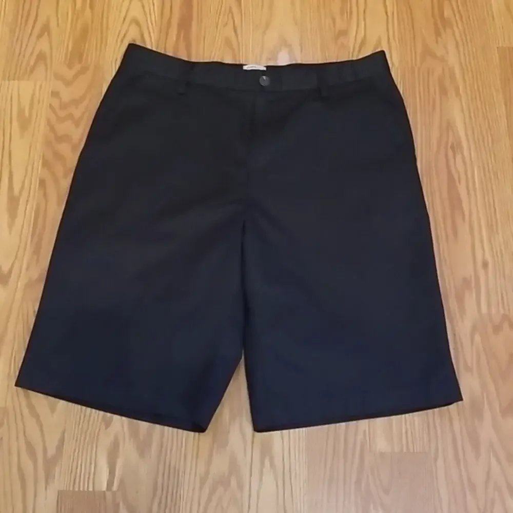 Adidas‎ golf shorts 32